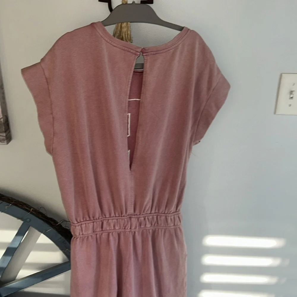 ⭐️NWT Umgee Jumpsuit with lace Peace Sign⭐️ - Picture 6 of 6